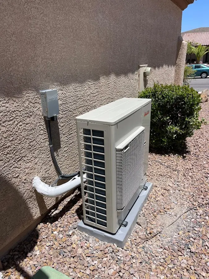 Residential air conditioning condenser unit in Alpine